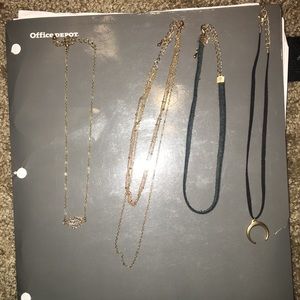 Bundle of Pacsun chokers